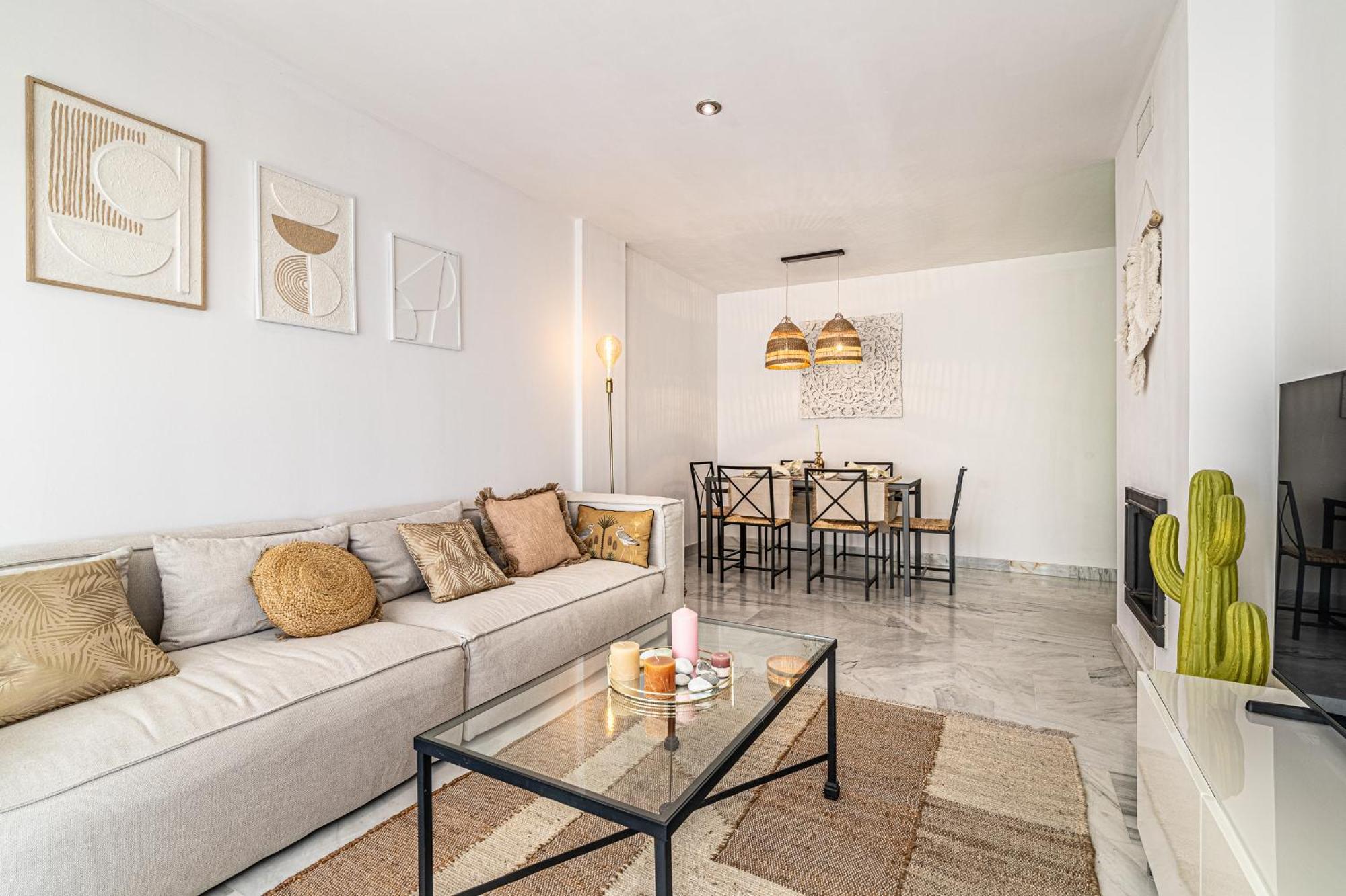 Rentitspain Charming Apartment: Parque Botanico Resort & Country Club Estepona Exterior photo