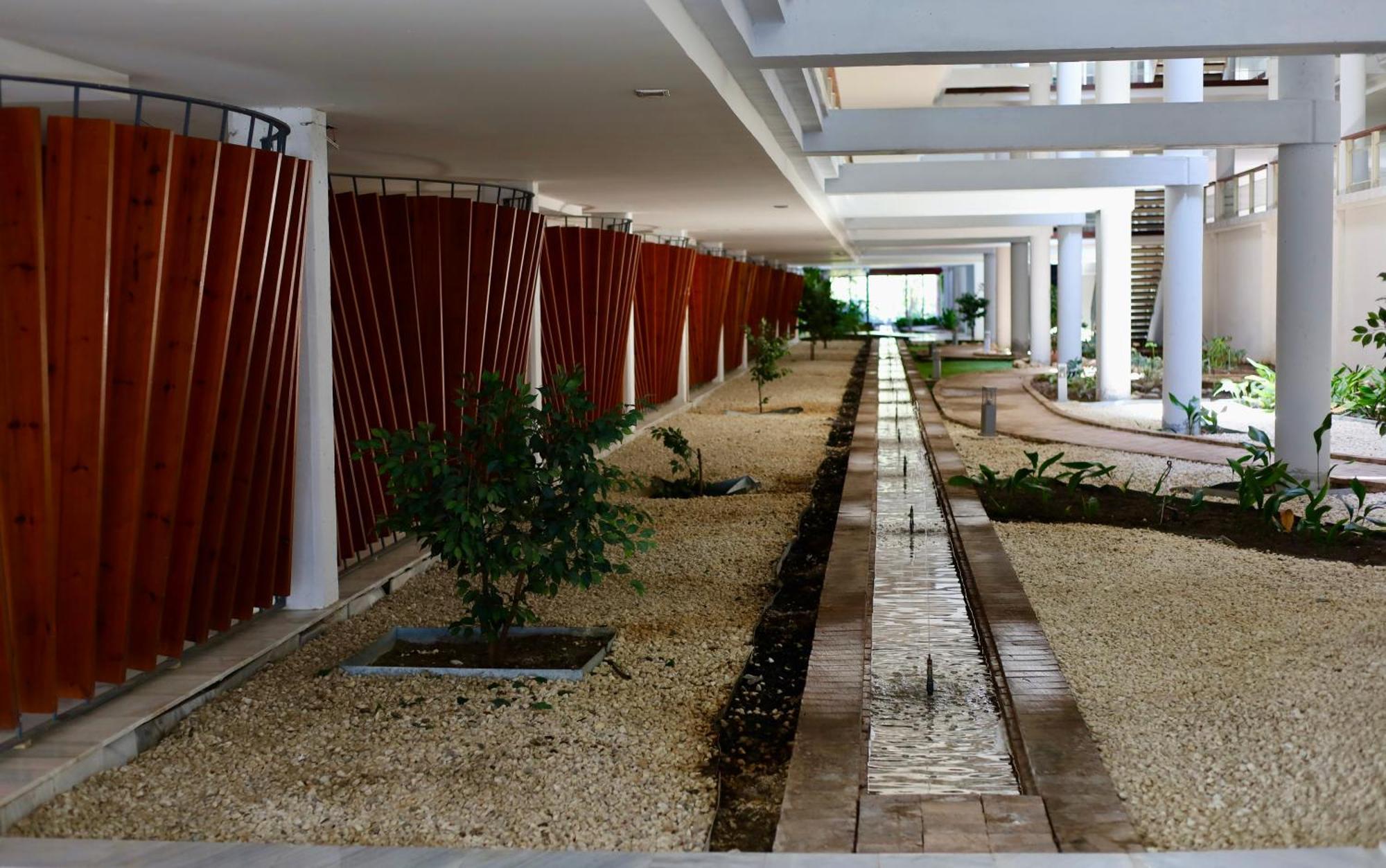 Rentitspain Charming Apartment: Parque Botanico Resort & Country Club Estepona Exterior photo